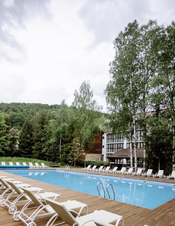 Yaremche Club Hotel Exterior foto