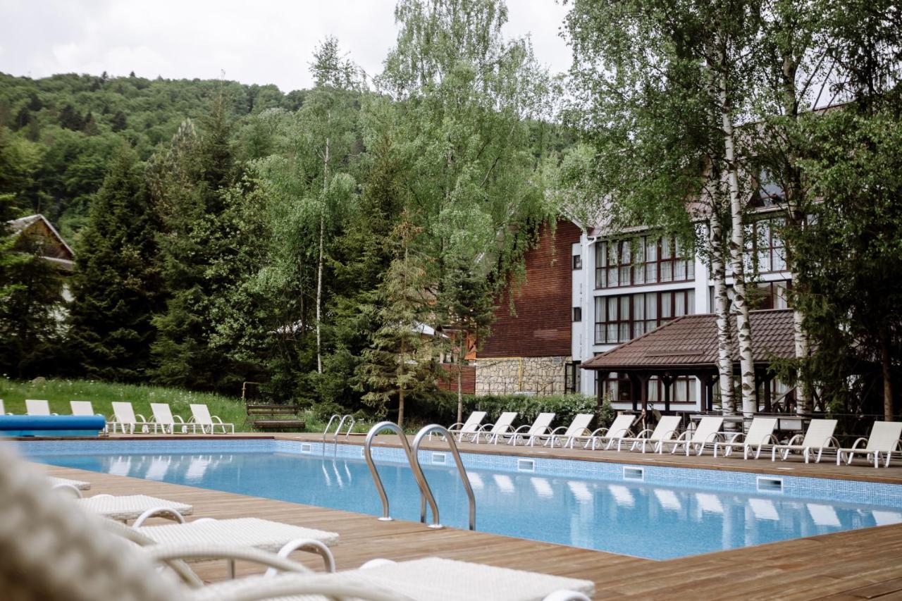 Yaremche Club Hotel Exterior foto